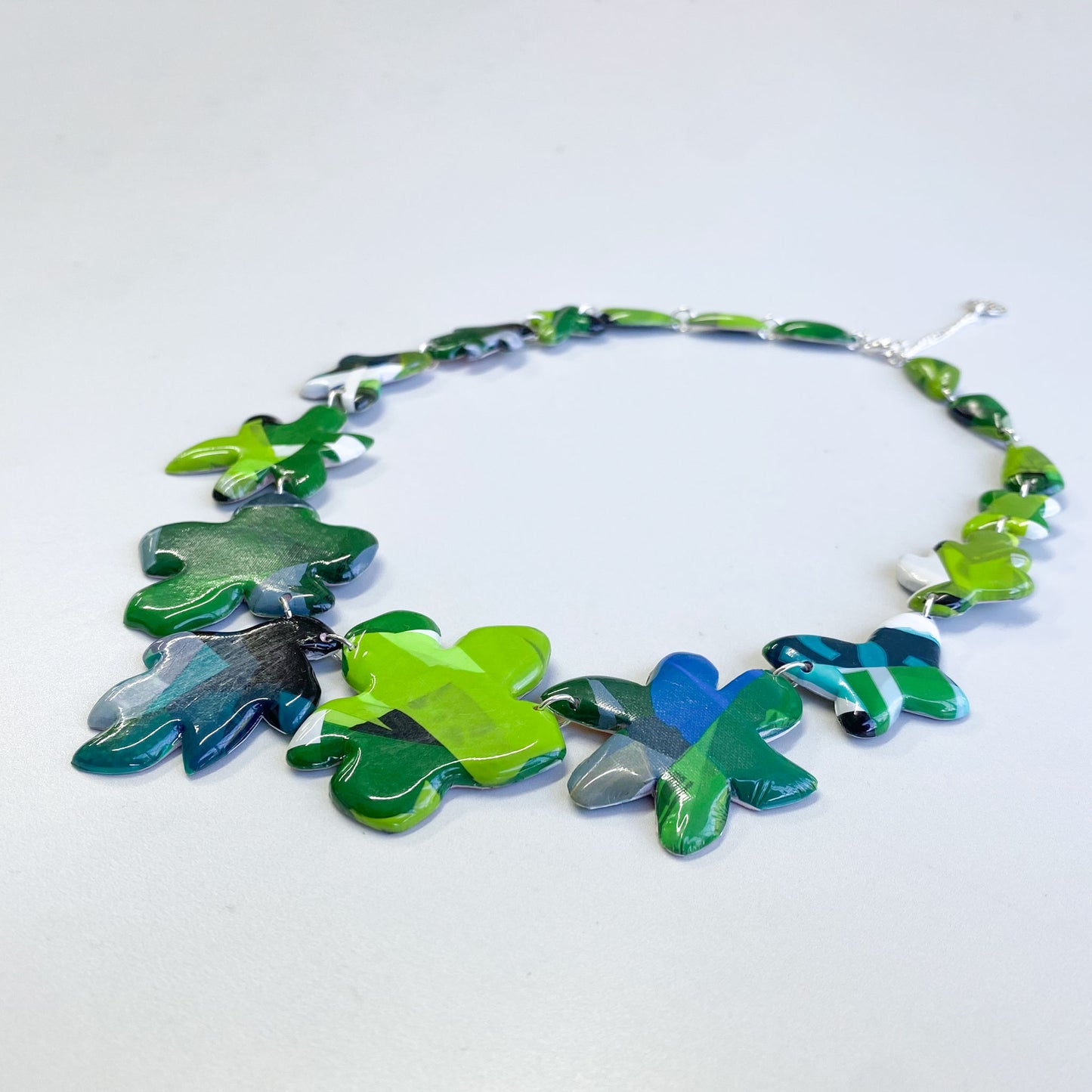 Collar Flora