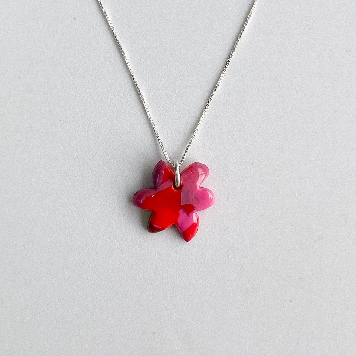 Colgante Lily Flor + Cadena de plata