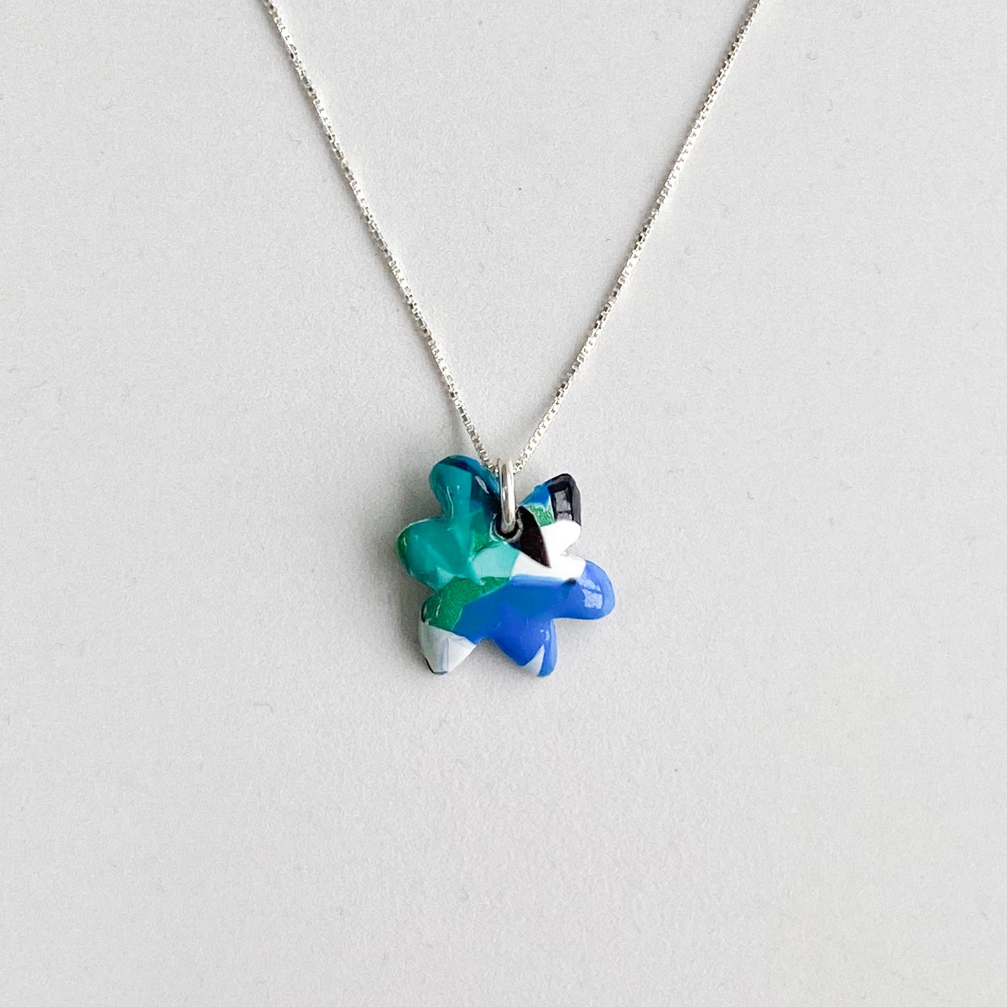 Colgante Lily Flor + Cadena de plata