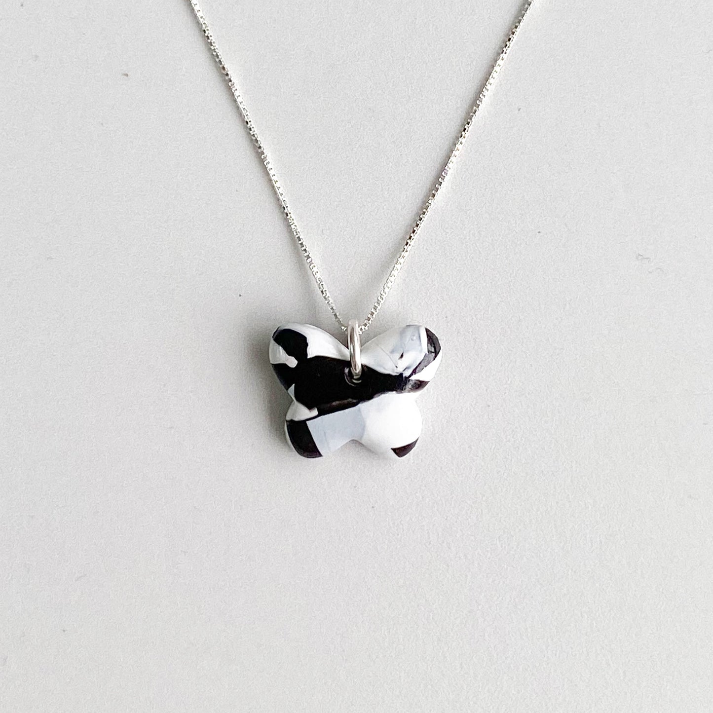 Colgante Lily Mariposa + Cadena de plata