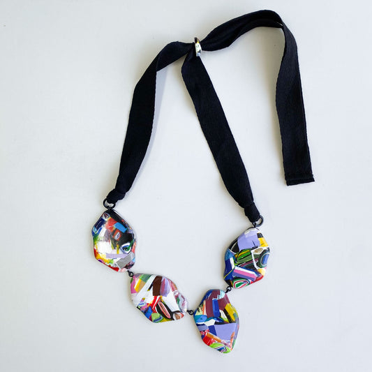 Collar Allegra 2