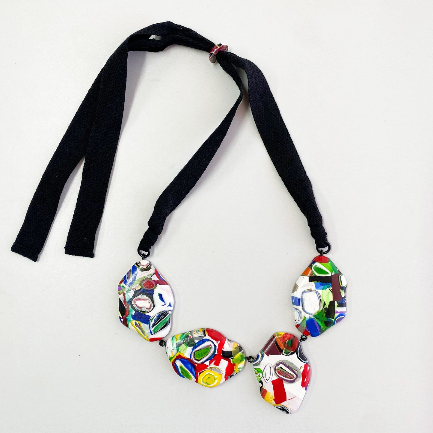 Collar Allegra 2