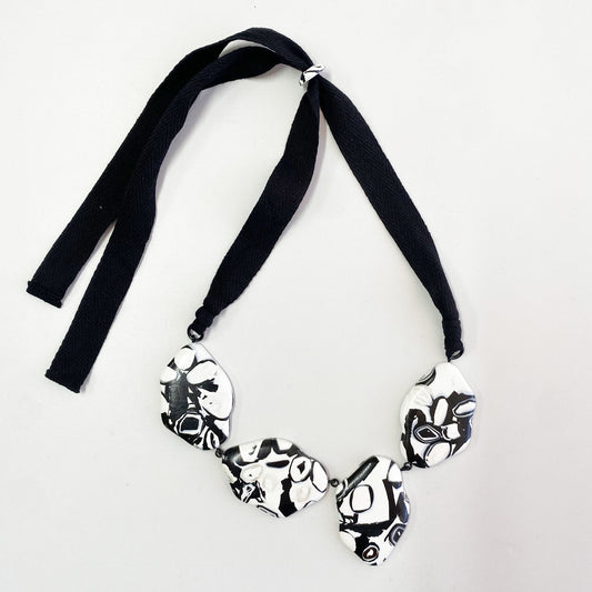 Collar Allegra 2