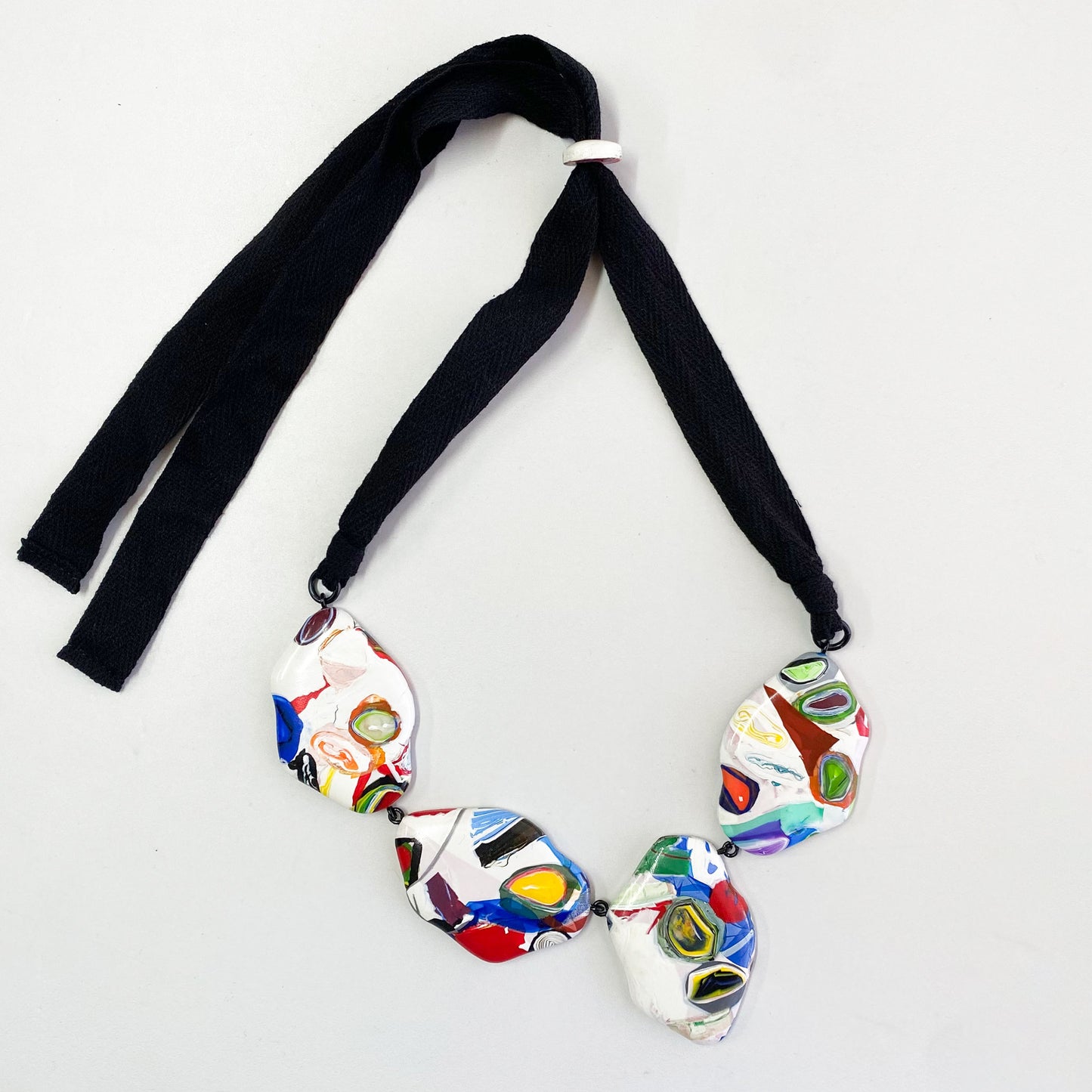 Collar Allegra 2