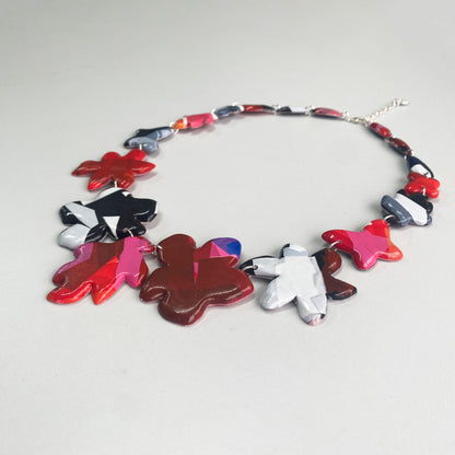 Collar Flora