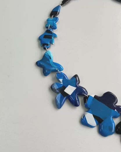Collar Flora